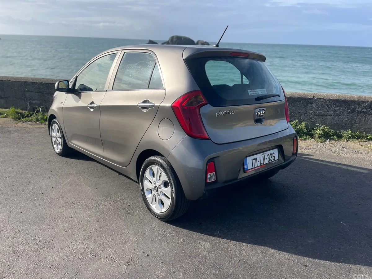 Kia Picanto Hatchback, Petrol, 2017, Grey