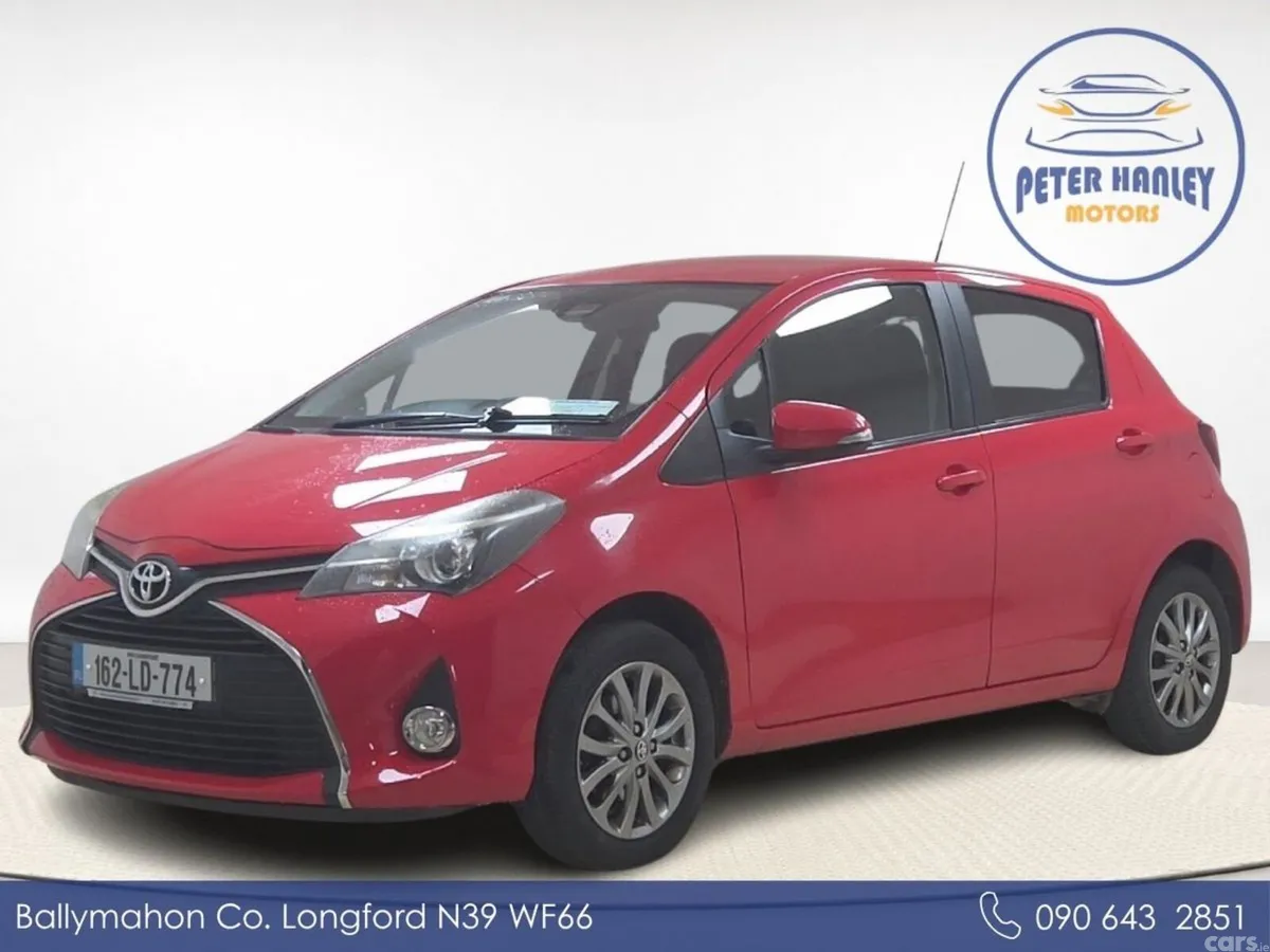 Toyota Yaris Hatchback, Petrol, 2016, Red