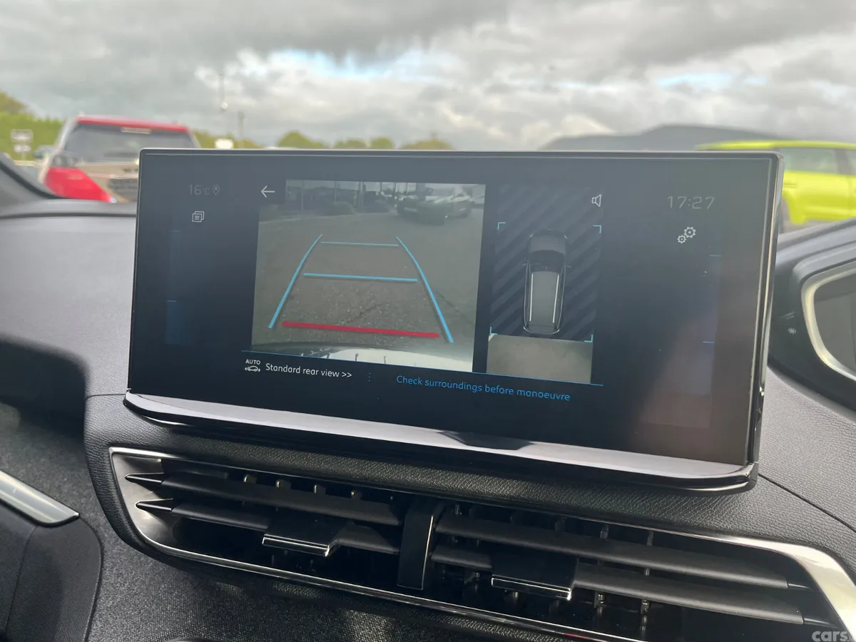 Peugeot 5008 MPV, Diesel, 2023, Black