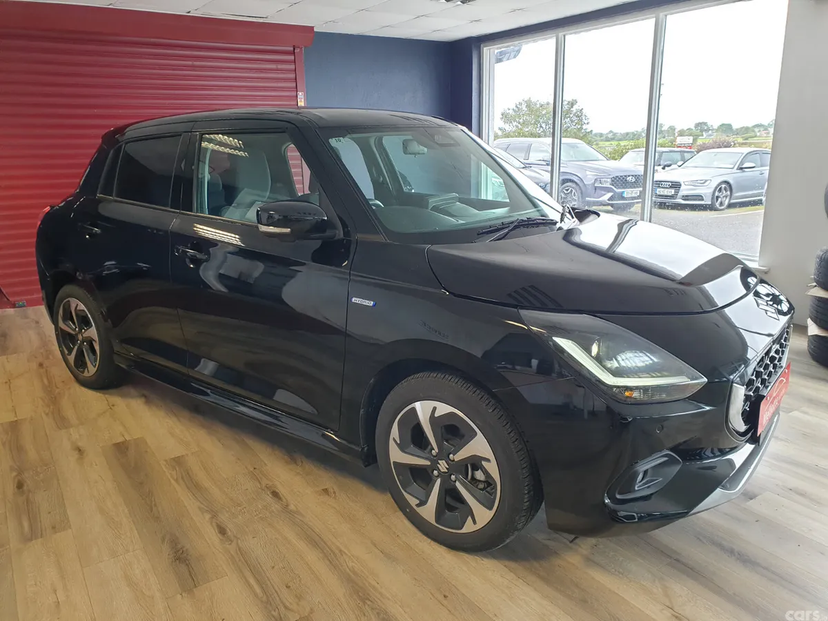 Suzuki Swift Hatchback, Petrol Hybrid, 2024, Black
