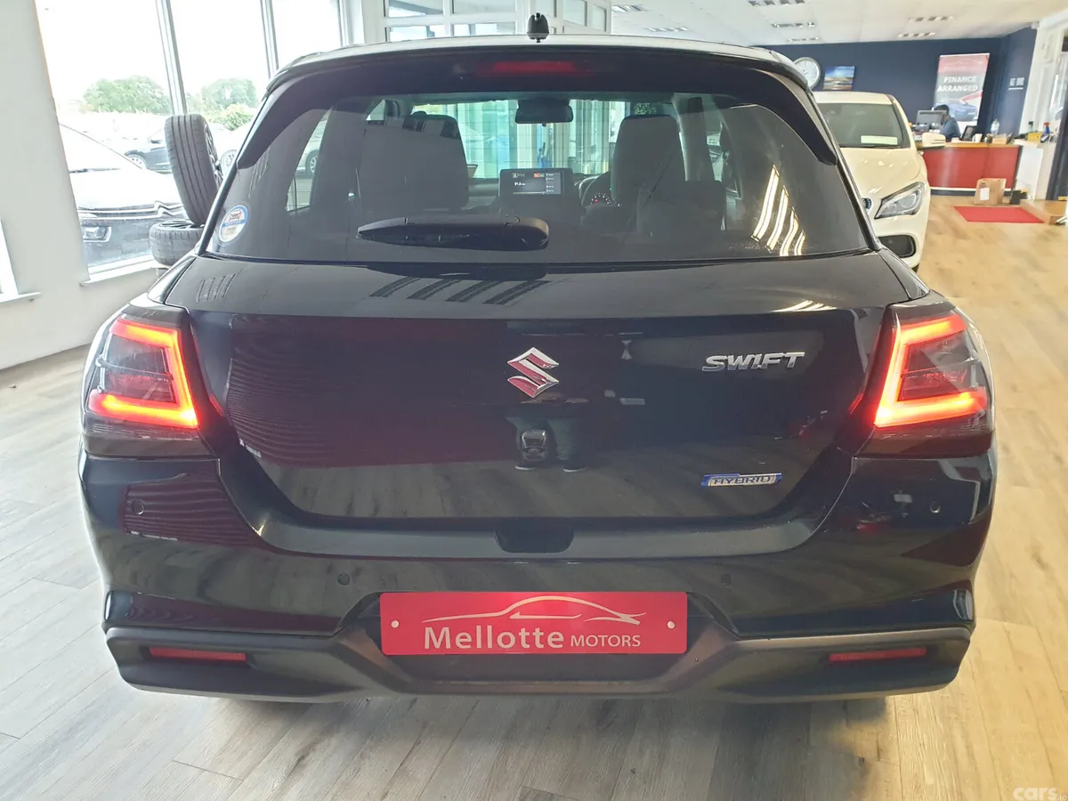 Suzuki Swift Hatchback, Petrol Hybrid, 2024, Black