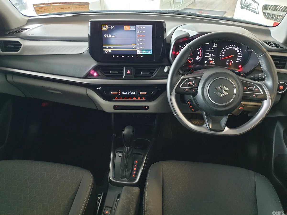 Suzuki Swift Hatchback, Petrol Hybrid, 2024, Black