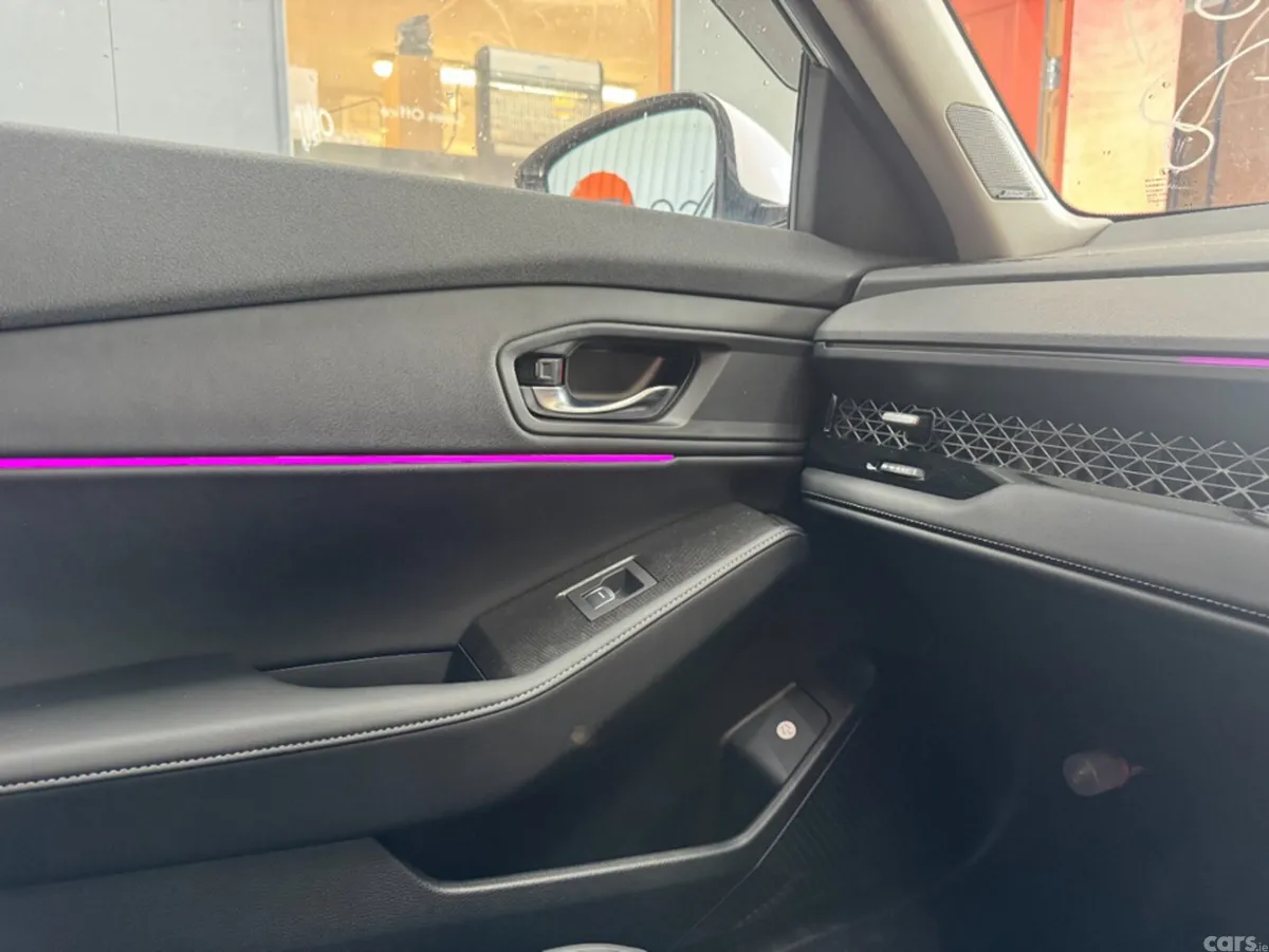 Honda Accord Saloon, Petrol Hybrid, 2024, White