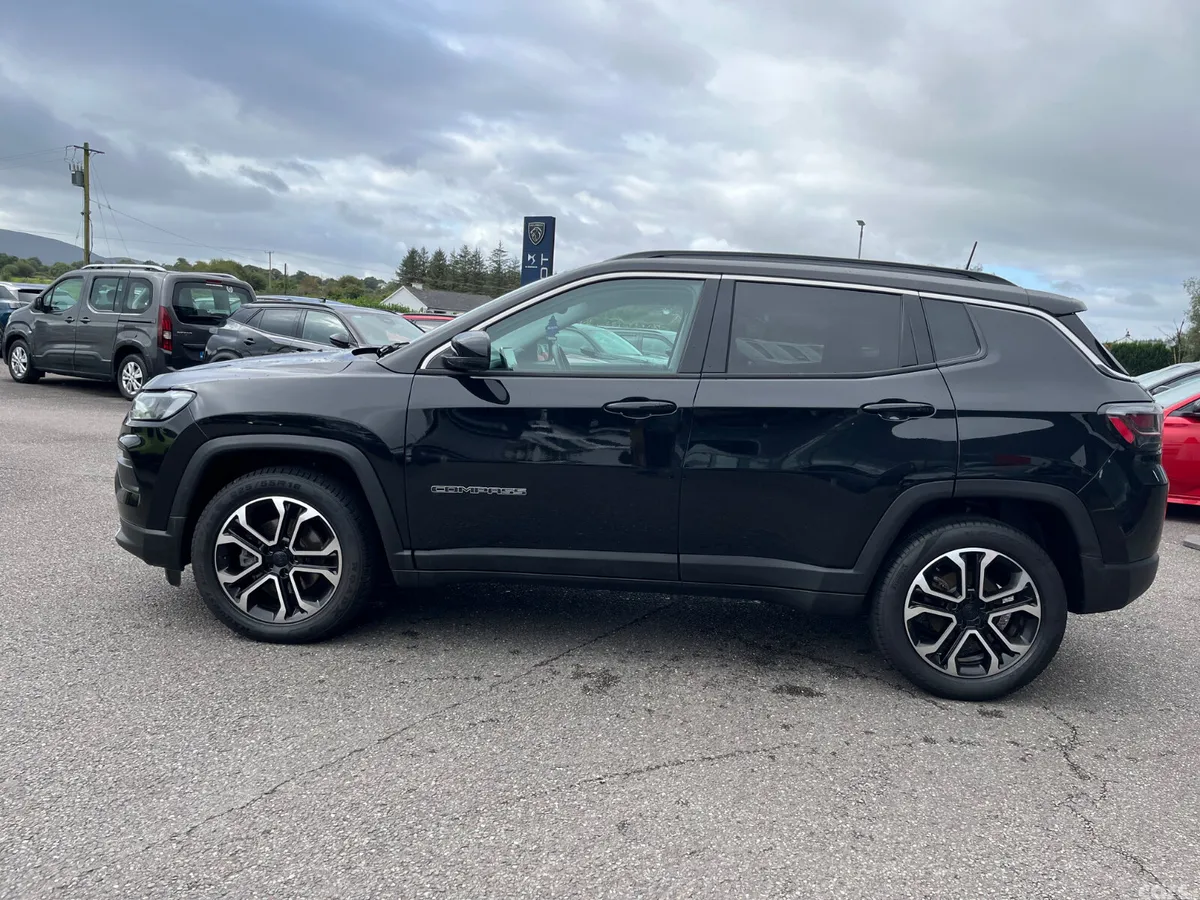 Jeep Compass SUV, Petrol Hybrid, 2024, Black