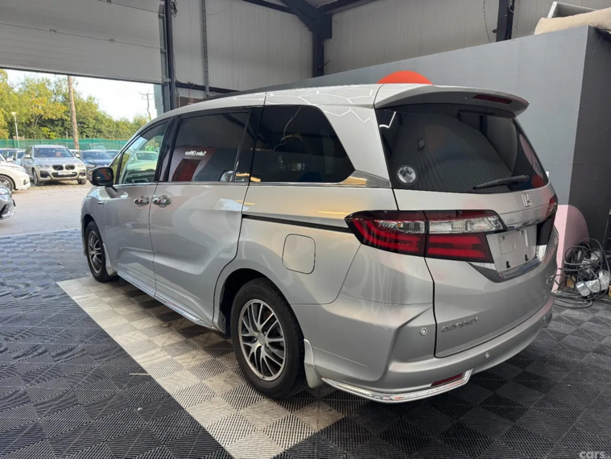 Honda Odyssey MPV, Petrol, 2019, Silver