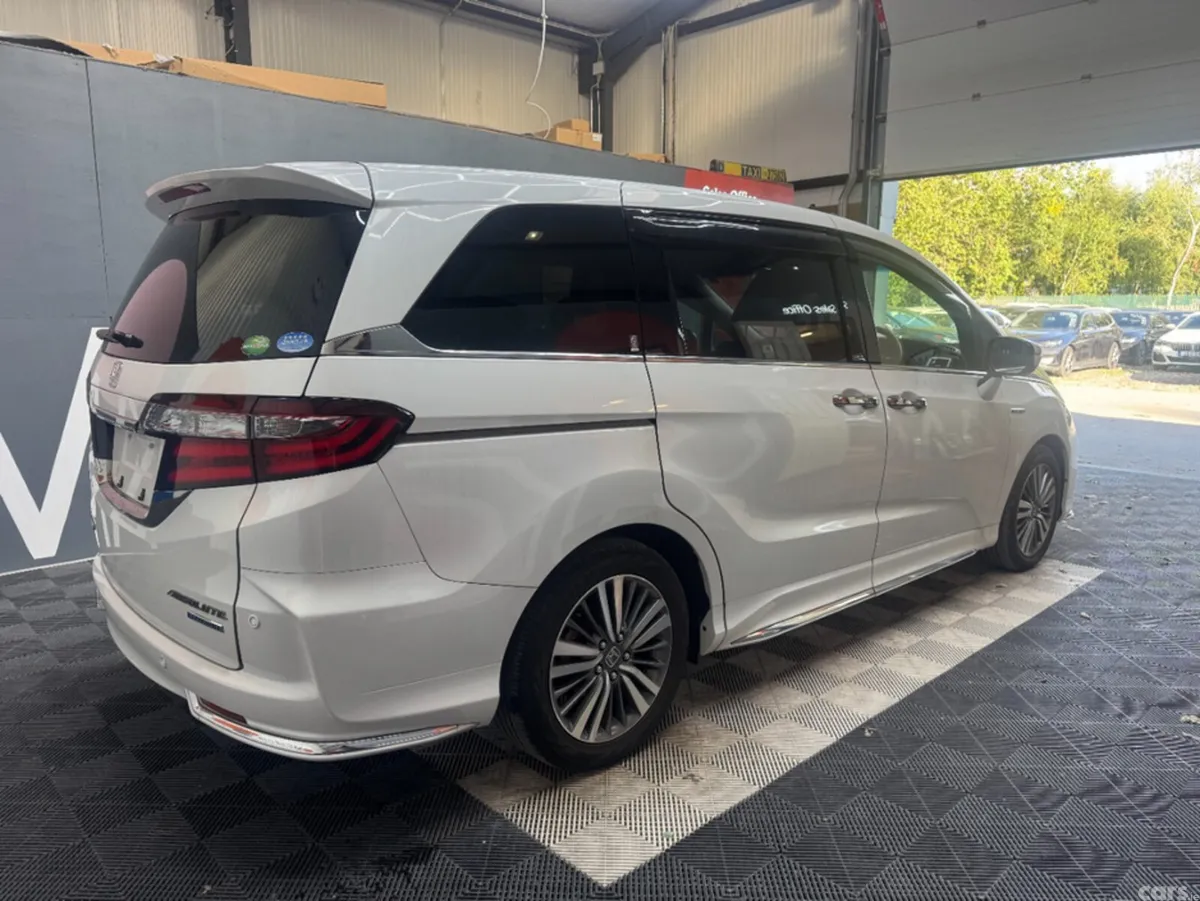 Honda Odyssey MPV, Petrol, 2019, White