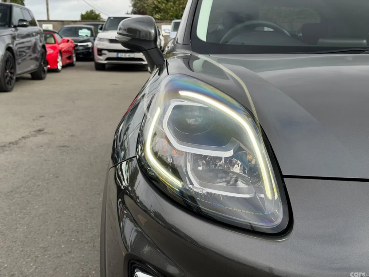 Ford Puma MPV, Diesel, 2021, Grey