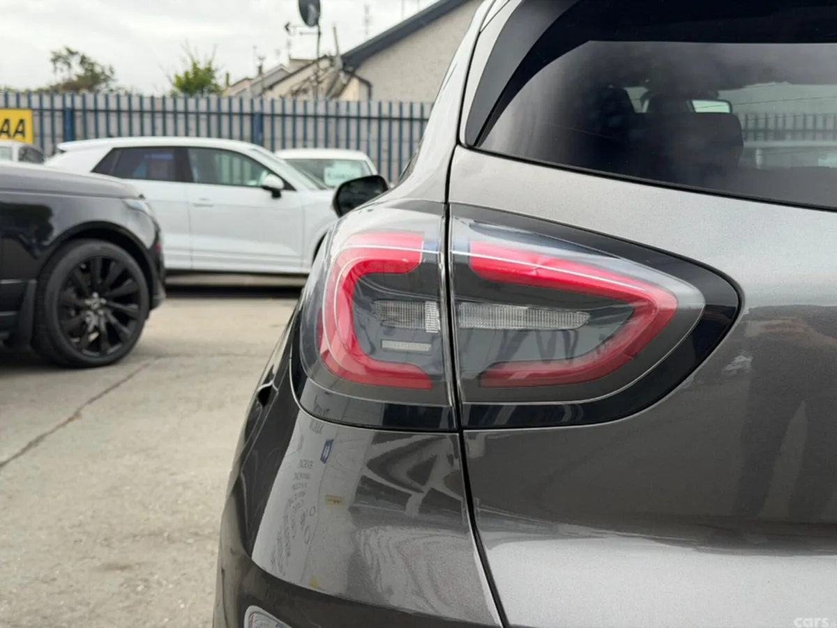 Ford Puma MPV, Diesel, 2021, Grey