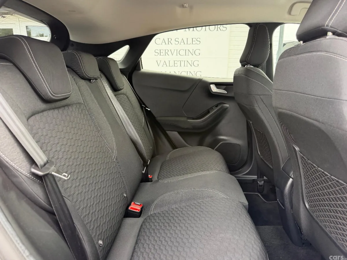 Ford Puma MPV, Diesel, 2021, Grey