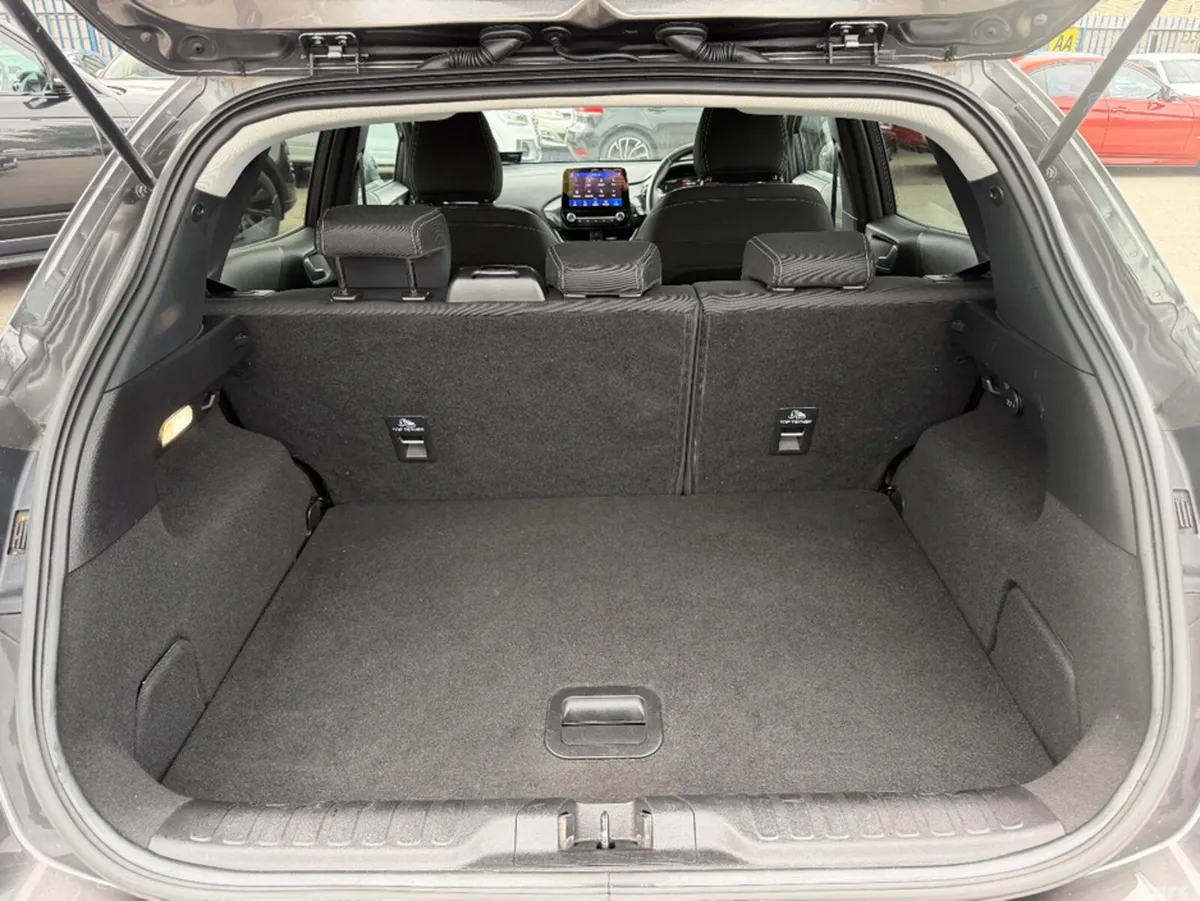 Ford Puma MPV, Diesel, 2021, Grey