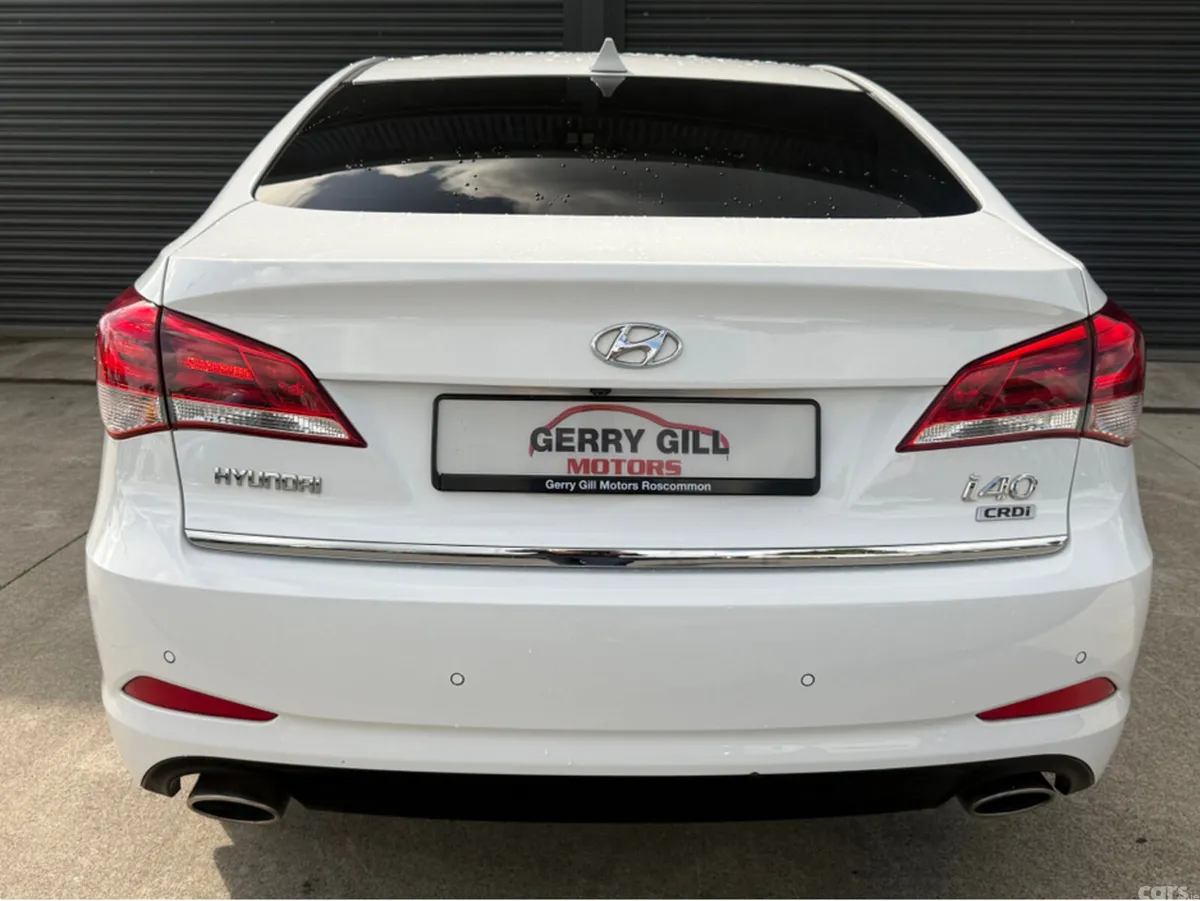Hyundai i40 Saloon, Diesel, 2018, White