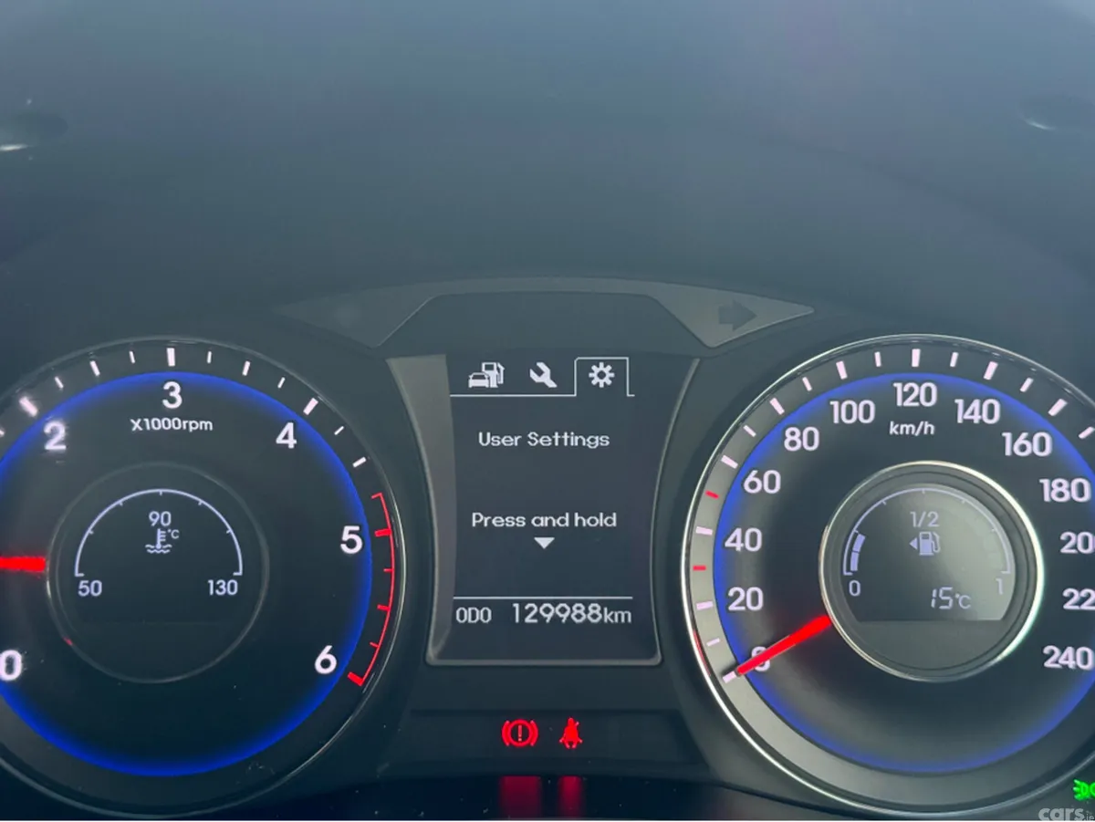 Hyundai i40 Saloon, Diesel, 2018, White
