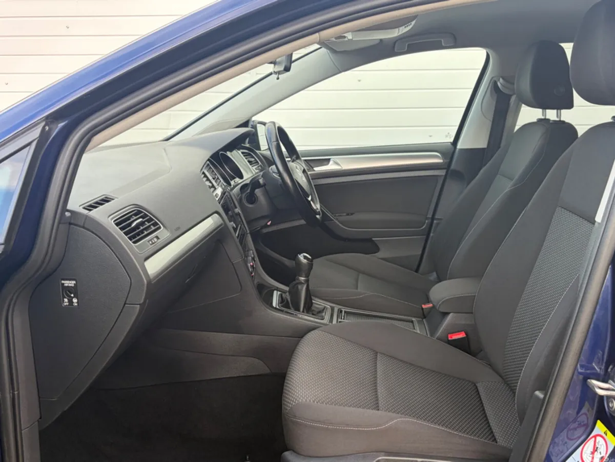 Volkswagen Golf Hatchback, Diesel, 2018, Blue
