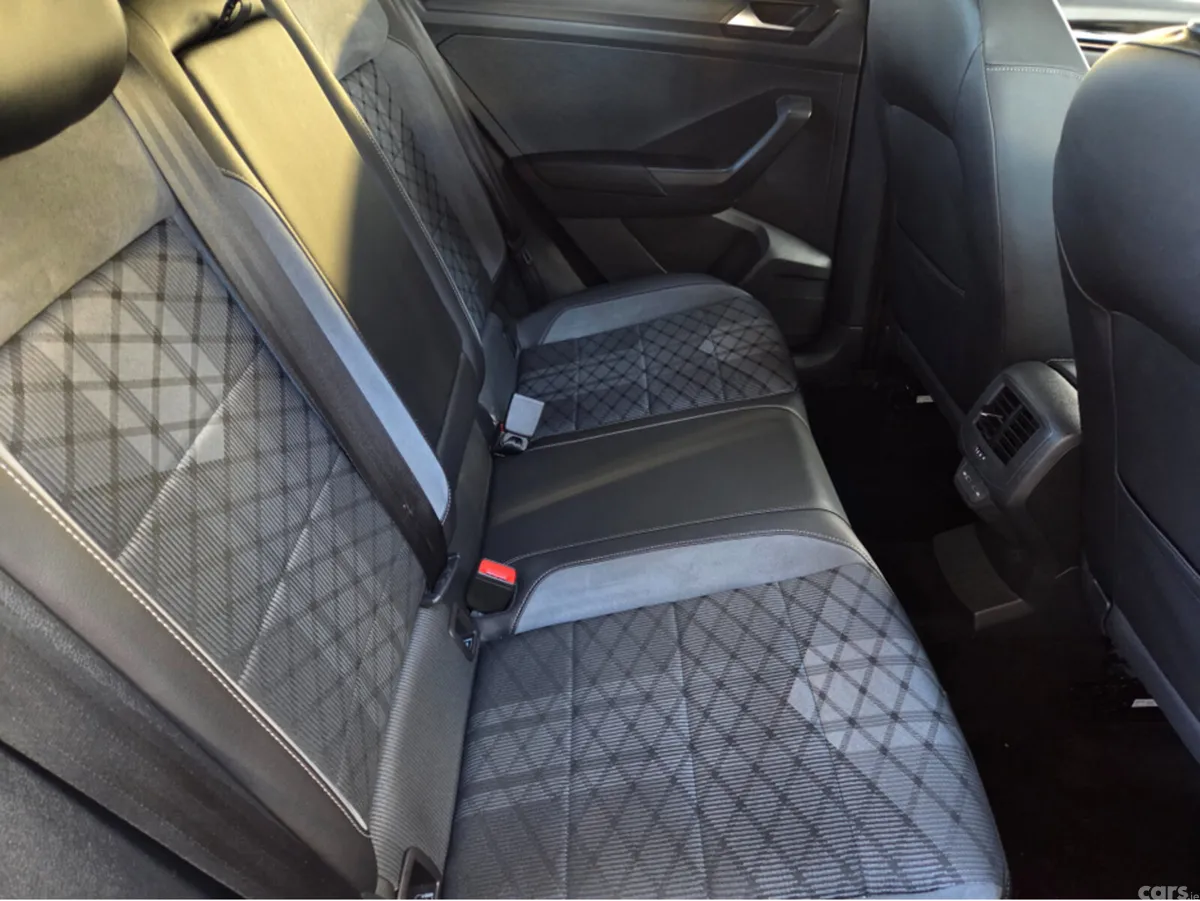 Volkswagen T-Roc SUV, Diesel, 2023, Black