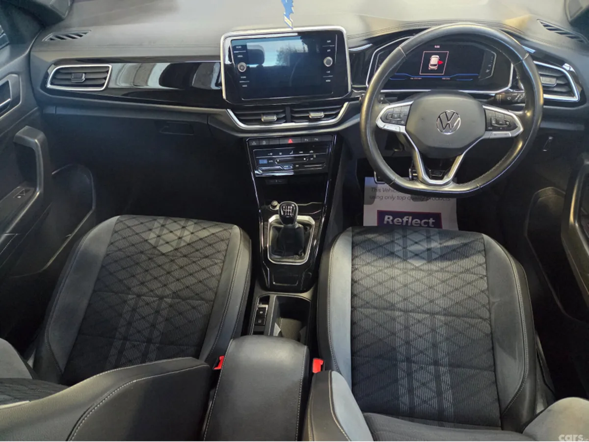 Volkswagen T-Roc SUV, Diesel, 2023, Black