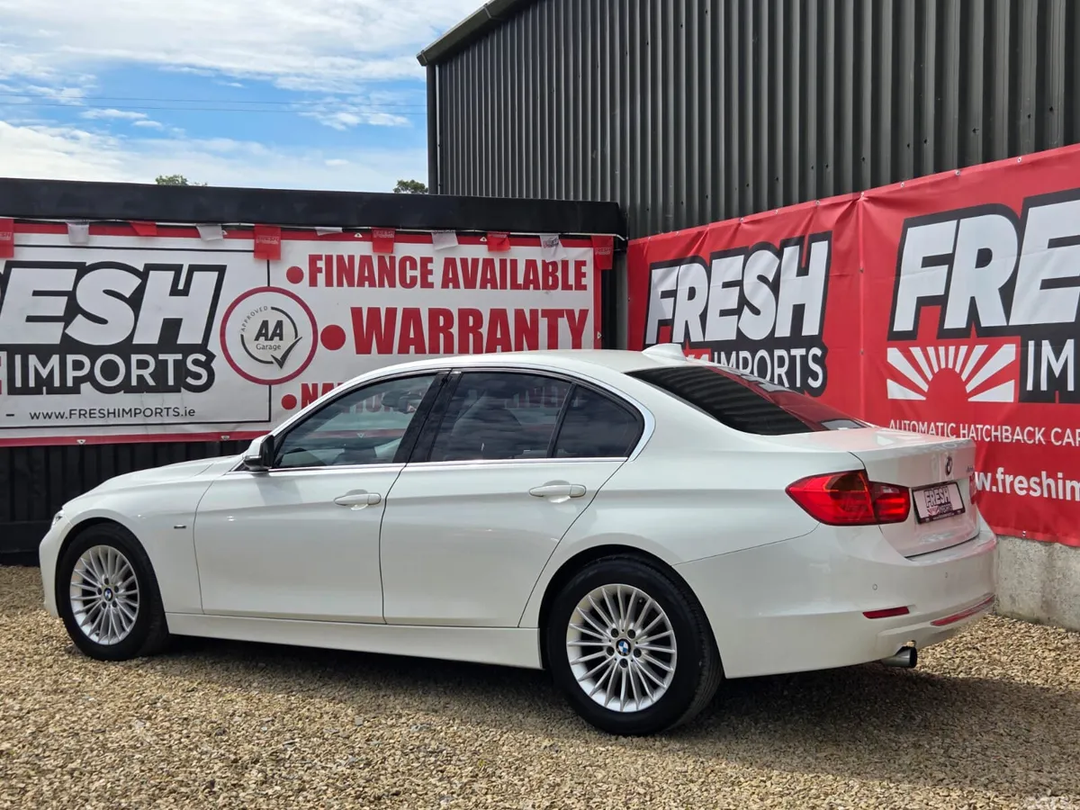BMW 3-Series Saloon, Petrol, 2012, White
