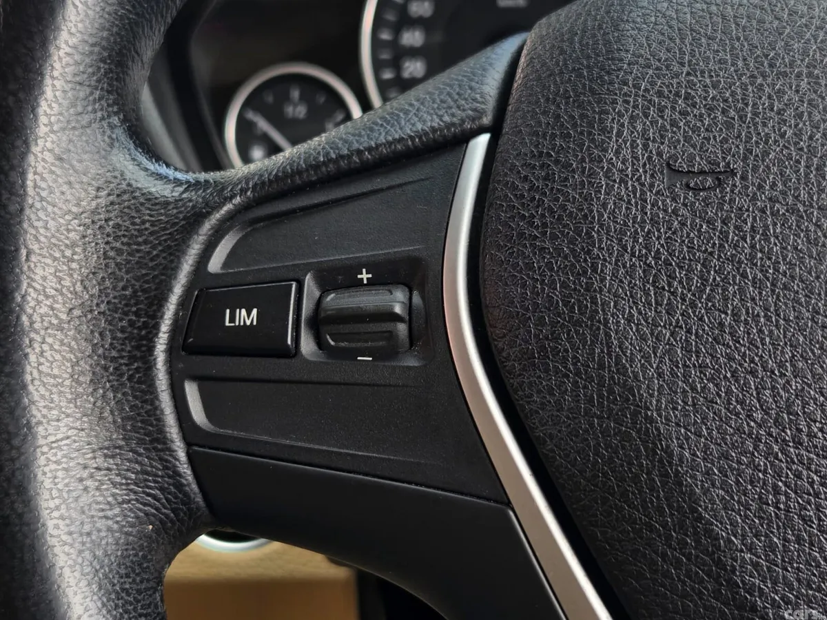 BMW 3-Series Saloon, Petrol, 2012, White