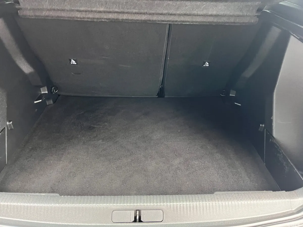 Peugeot 2008 MPV, Diesel, 2020, Grey