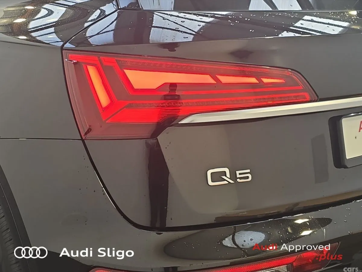 Audi Q5 SUV, Petrol Plug-in Hybrid, 2022, Black