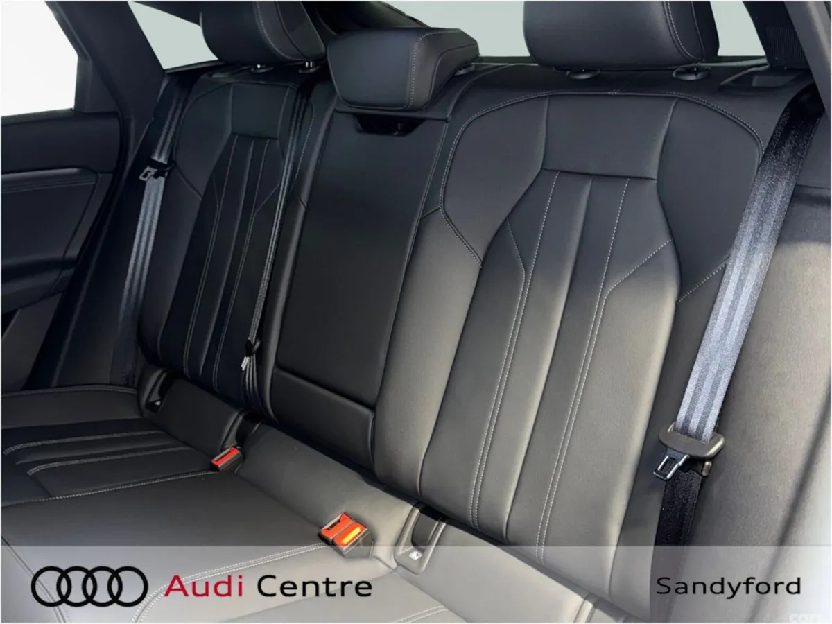Audi Q6 e-tron Hatchback, Electric, 2026, Grey