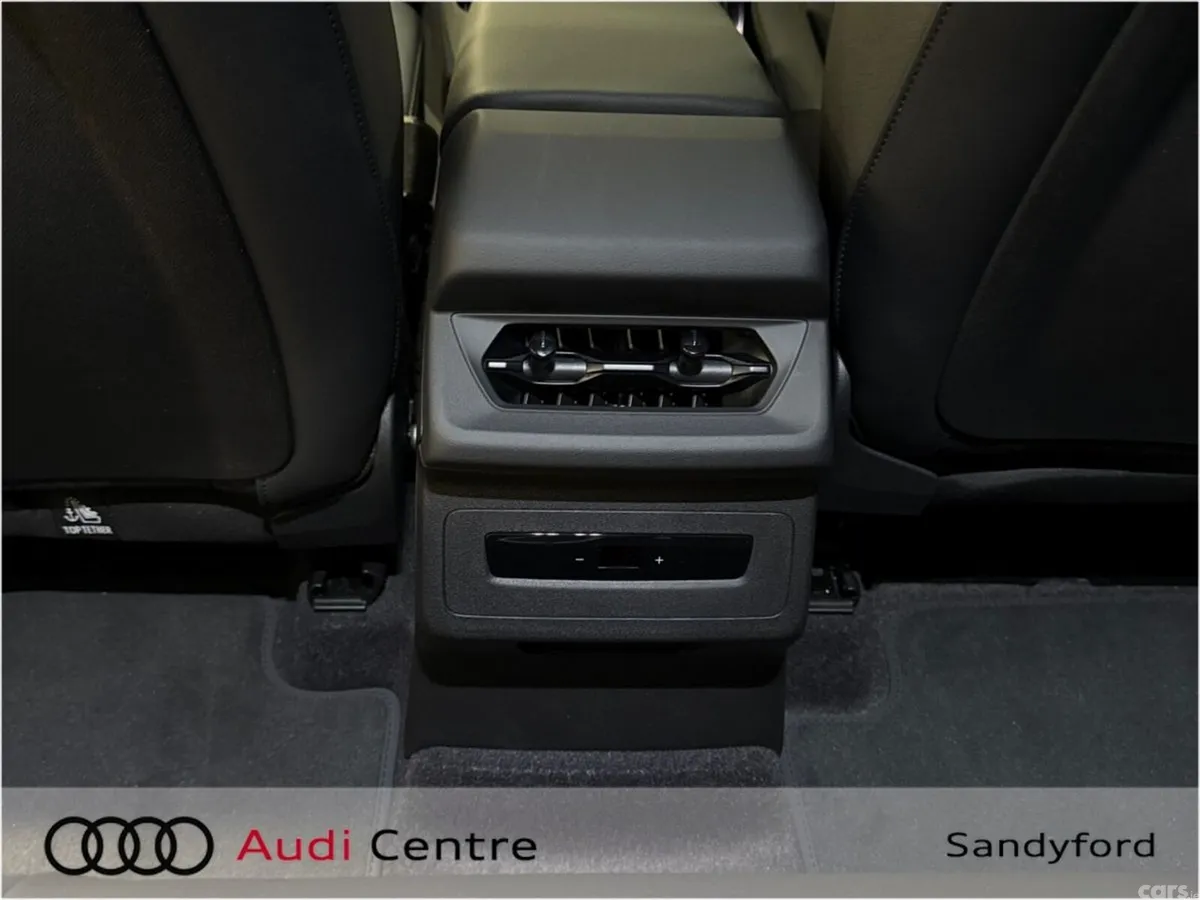 Audi Q6 e-tron Hatchback, Electric, 2026, Grey