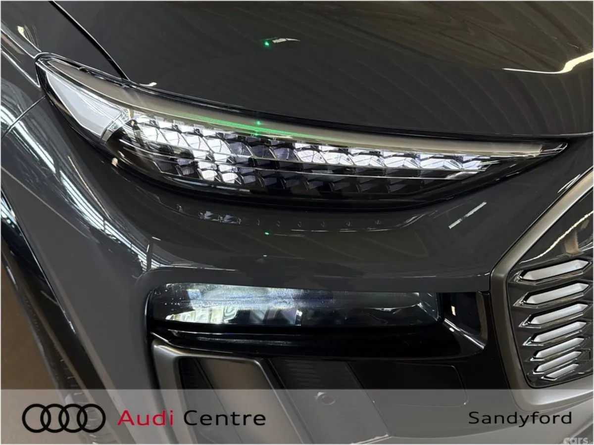 Audi Q6 e-tron Hatchback, Electric, 2026, Grey