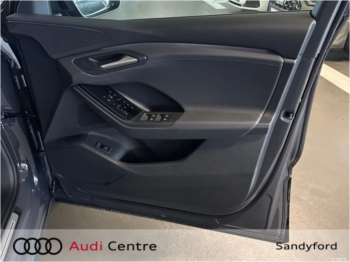 Audi Q6 e-tron Hatchback, Electric, 2026, Grey
