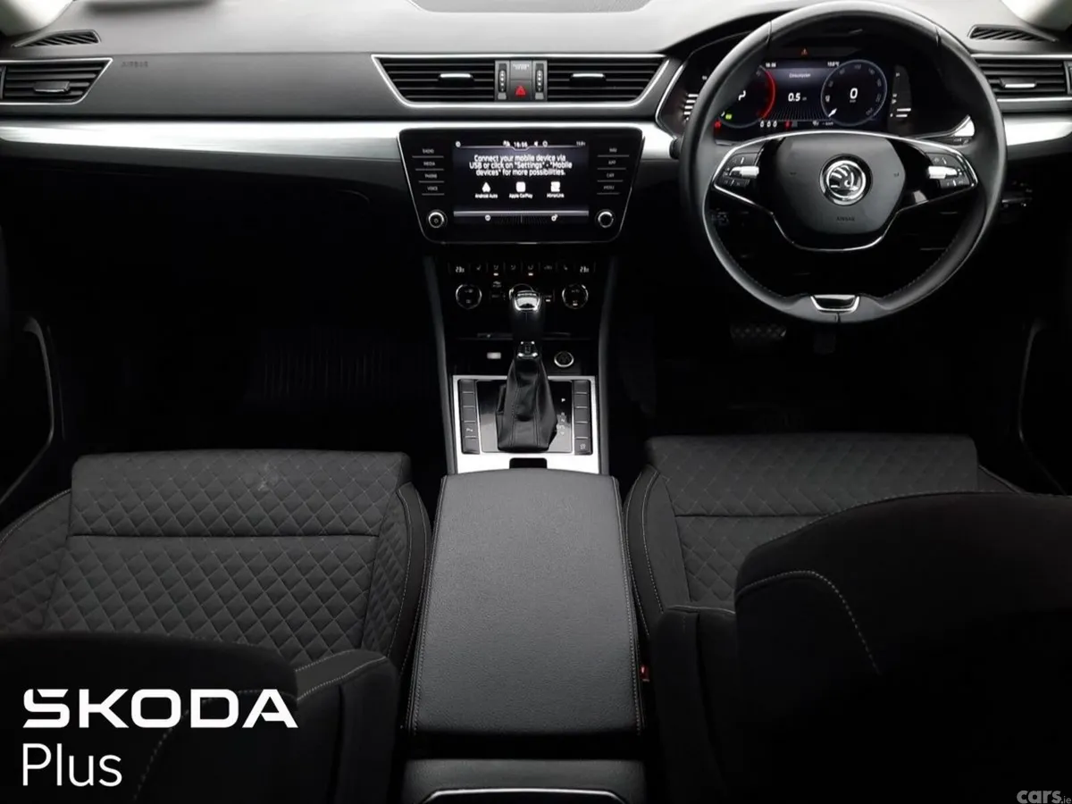 Skoda Superb Saloon, Diesel, 2023, Blue