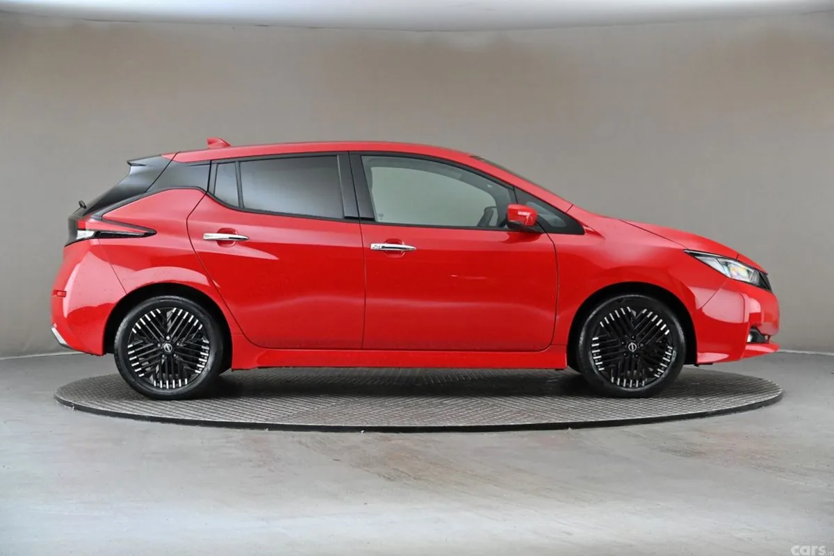 Nissan Leaf Hatchback, Electric, 2022, Red