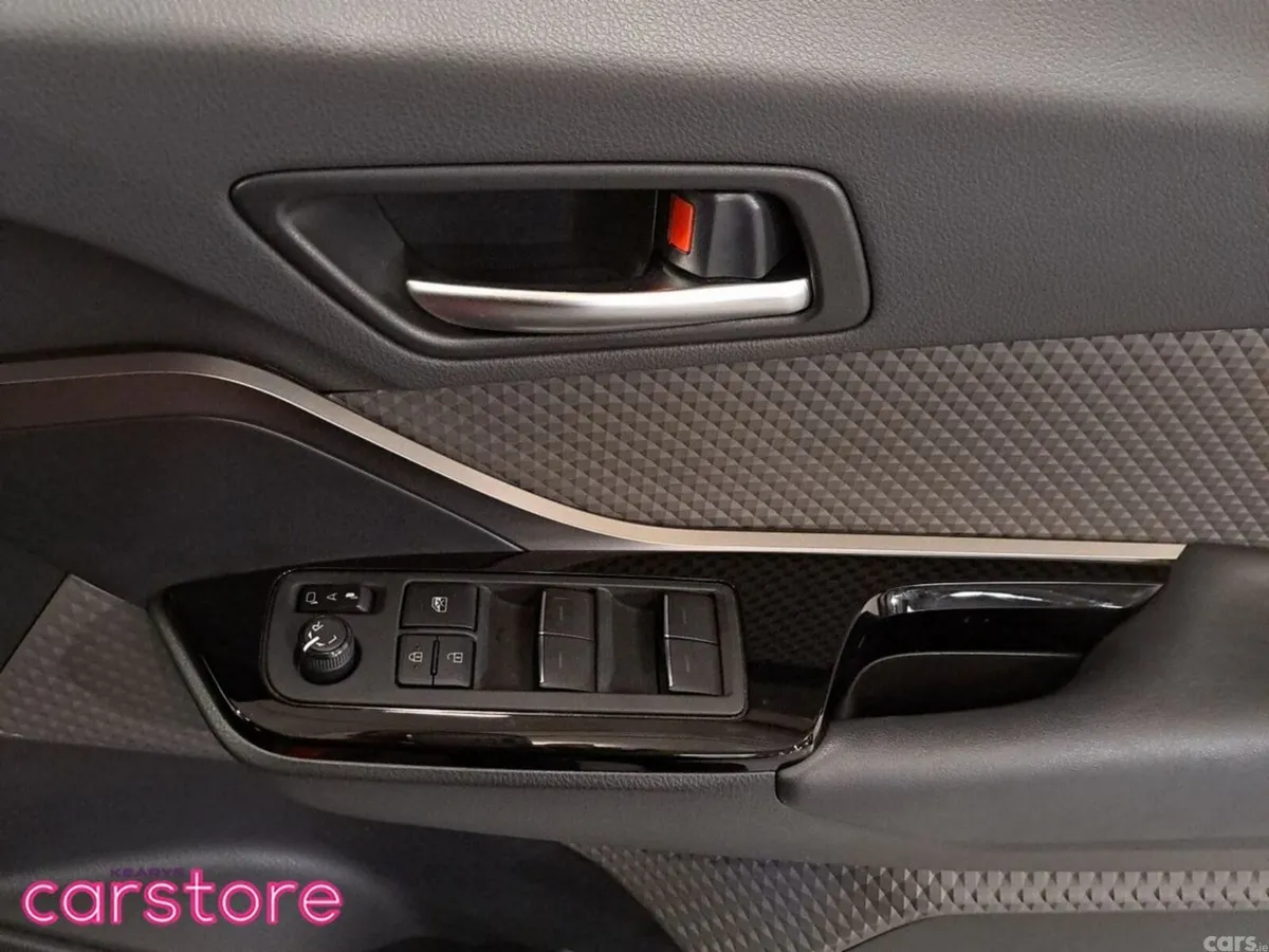 Toyota C-HR SUV, Petrol Hybrid, 2020, Red