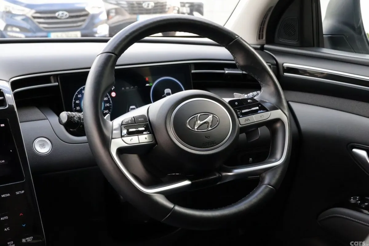 Hyundai Tucson SUV, Petrol Hybrid, 2023, White