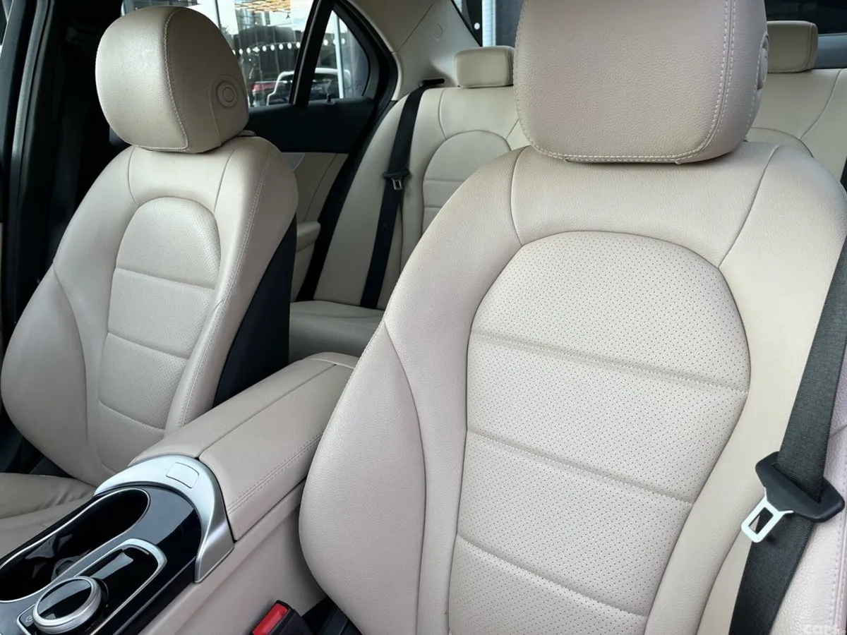 Mercedes-Benz C-Class Saloon, Petrol, 2020, Blue