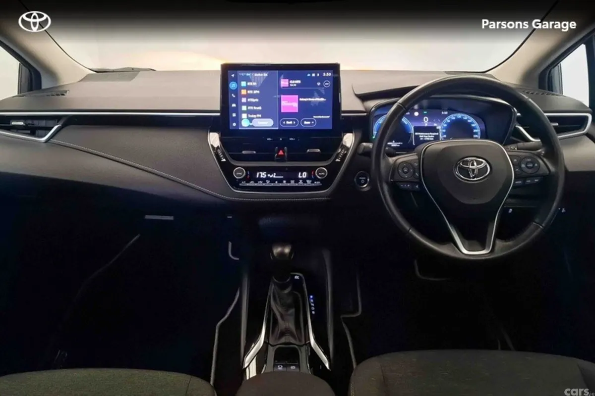 Toyota Corolla Saloon, Petrol Hybrid, 2025, Grey