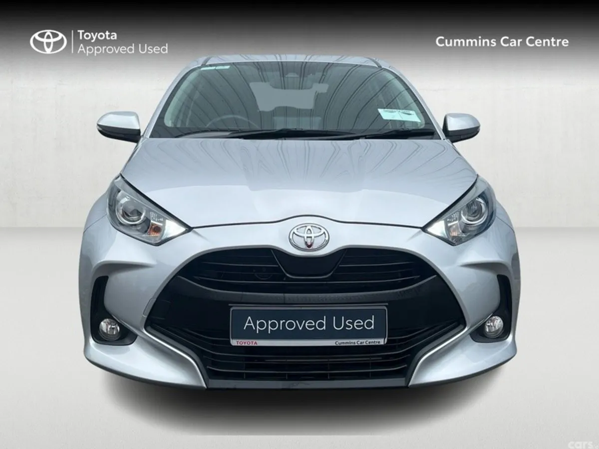 Toyota Yaris Hatchback, Petrol, 2023, Grey