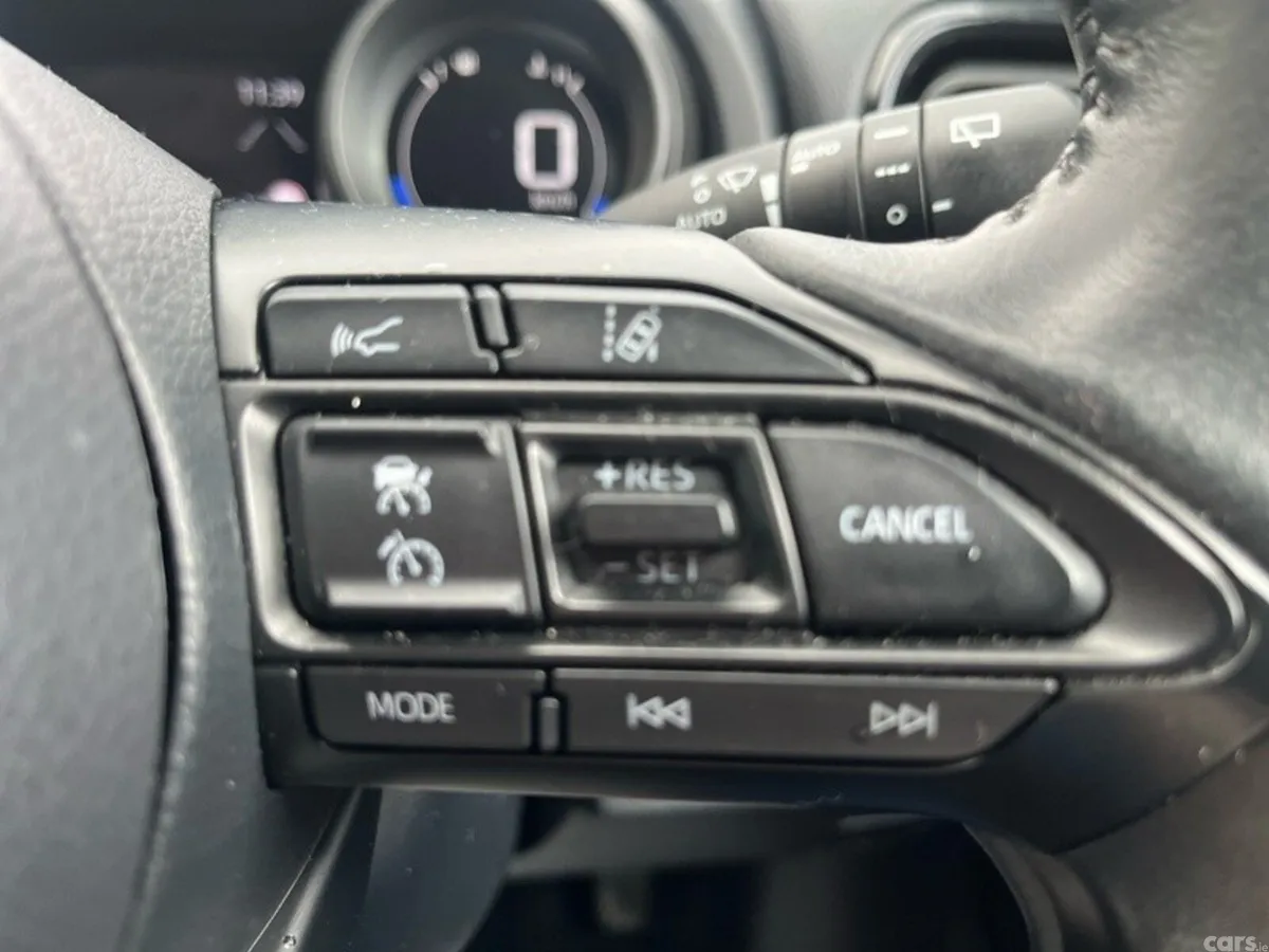 Toyota Yaris Hatchback, Petrol, 2023, Grey