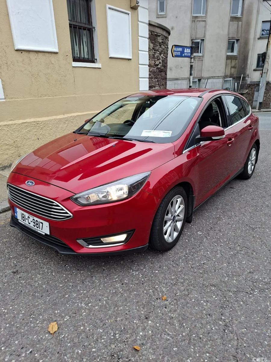 Ford Focus Hatchback, Diesel, 2018, Red