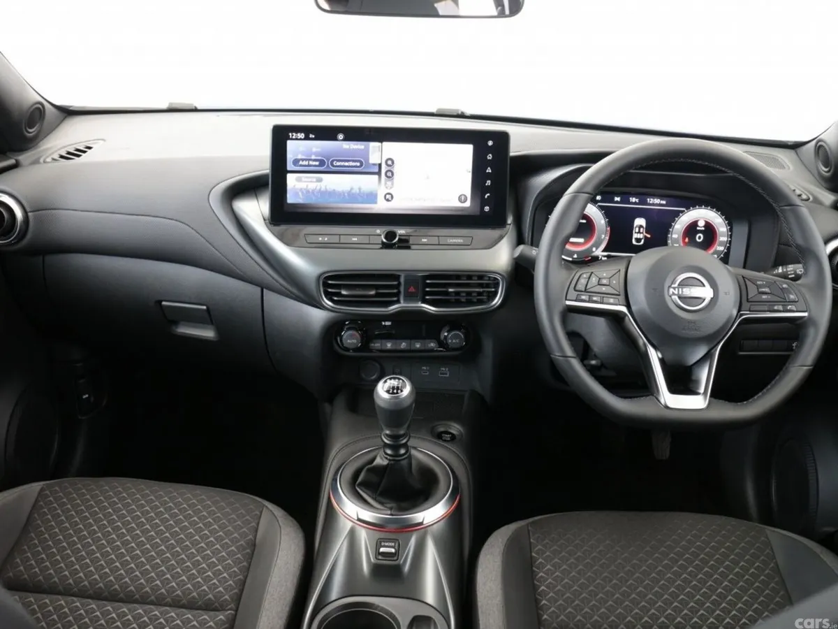 Nissan Juke SUV, Petrol, 2025, Blue