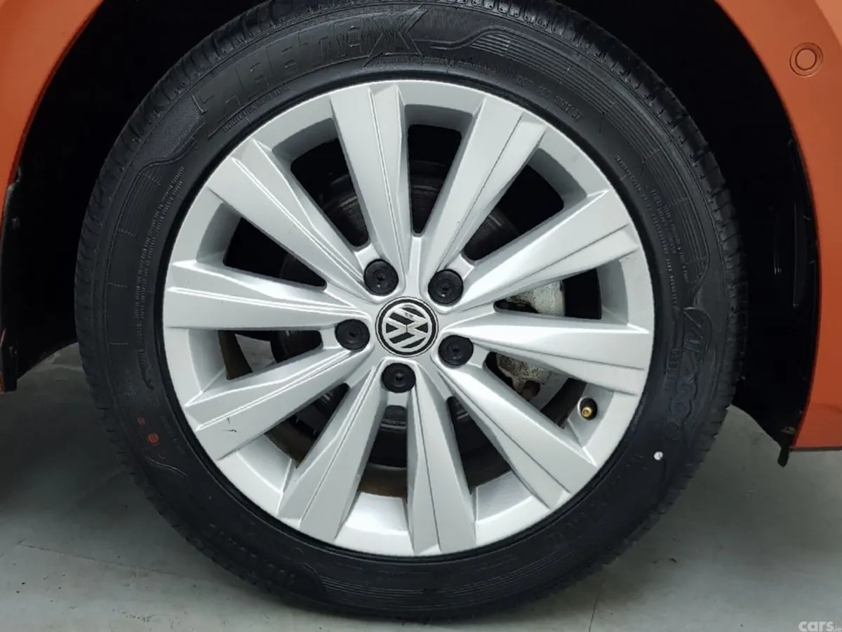 Volkswagen Polo Hatchback, Petrol, 2019, Orange