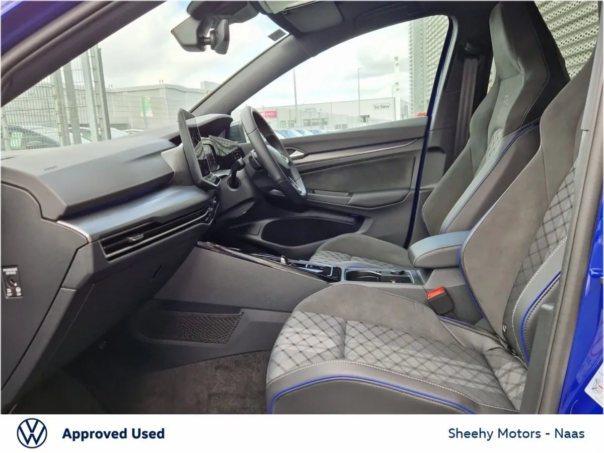 Volkswagen Golf Hatchback, Diesel, 2026, Blue