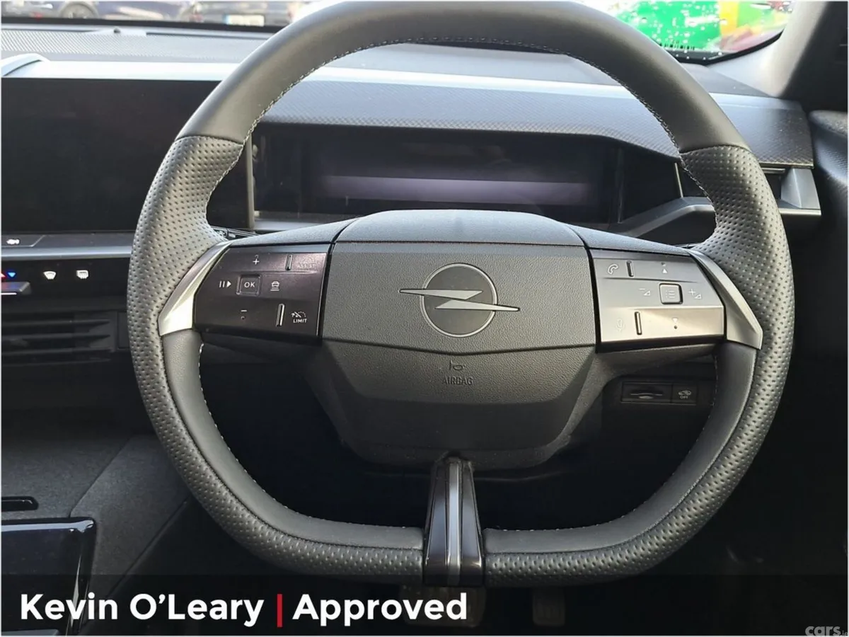 Opel Grandland SUV, Petrol Hybrid, 2026, Grey