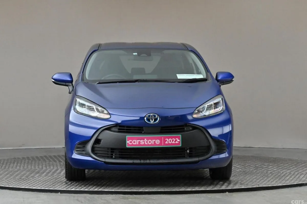 Toyota Aqua Hatchback, Petrol Hybrid, 2022, Blue