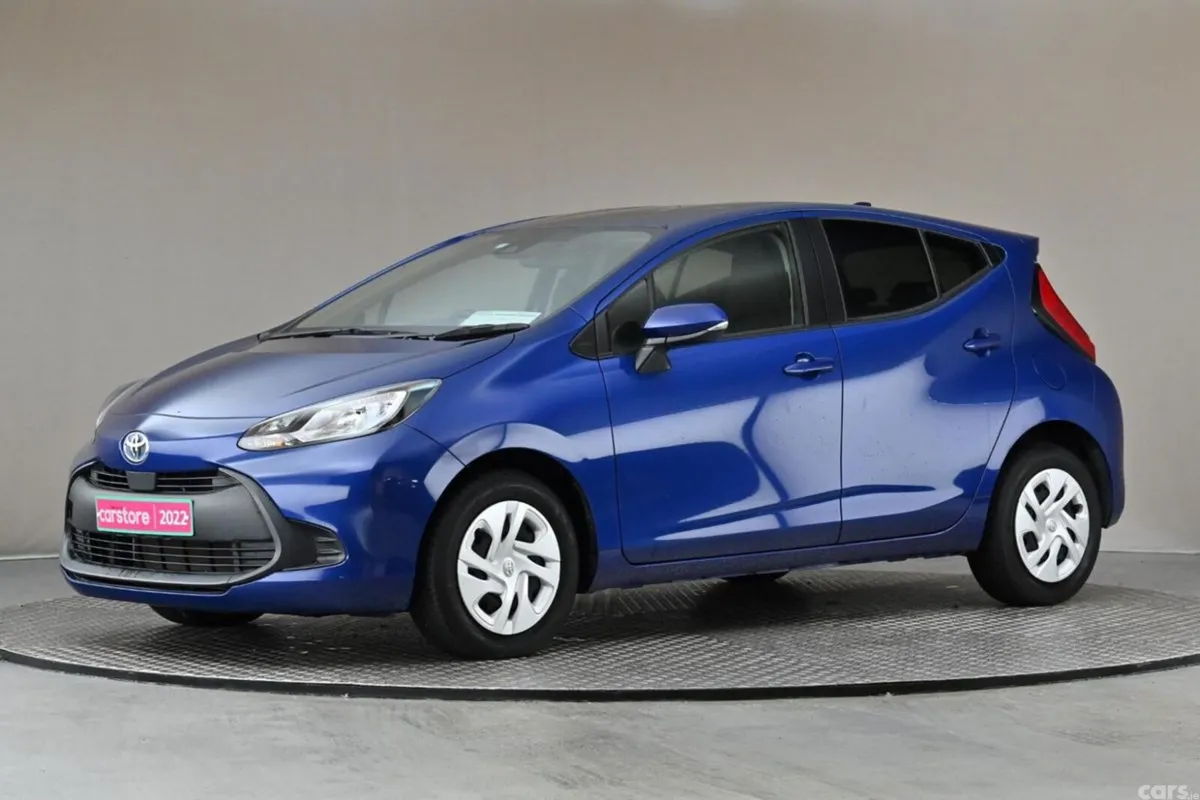 Toyota Aqua Hatchback, Petrol Hybrid, 2022, Blue