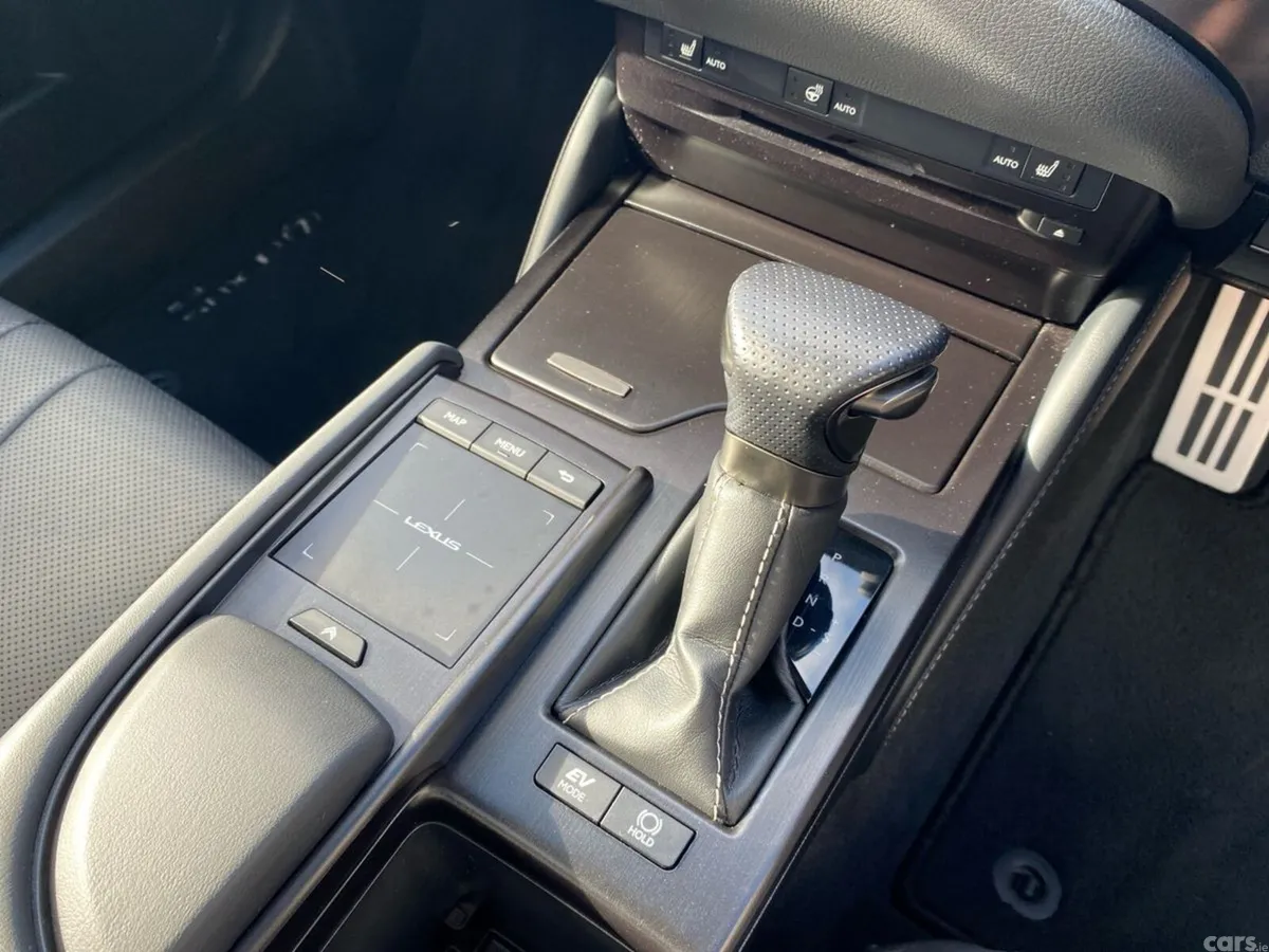 Lexus ES Saloon, Petrol Hybrid, 2021, Grey