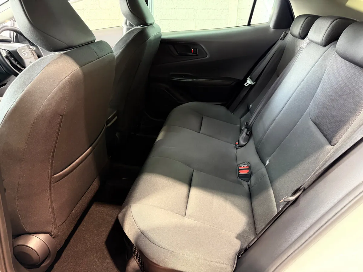 Toyota Prius Saloon, Petrol Hybrid, 2024, White