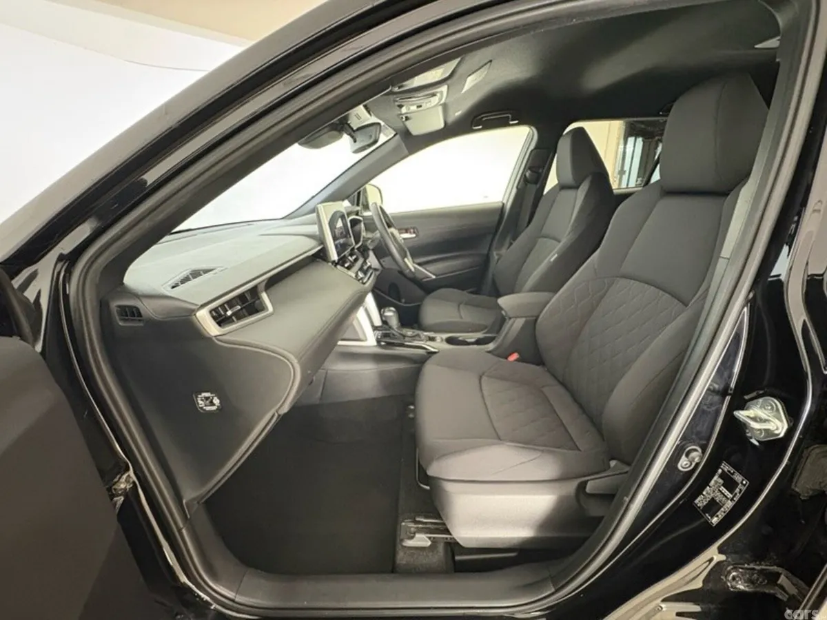 Toyota Corolla Cross SUV, Petrol Hybrid, 2023, Black