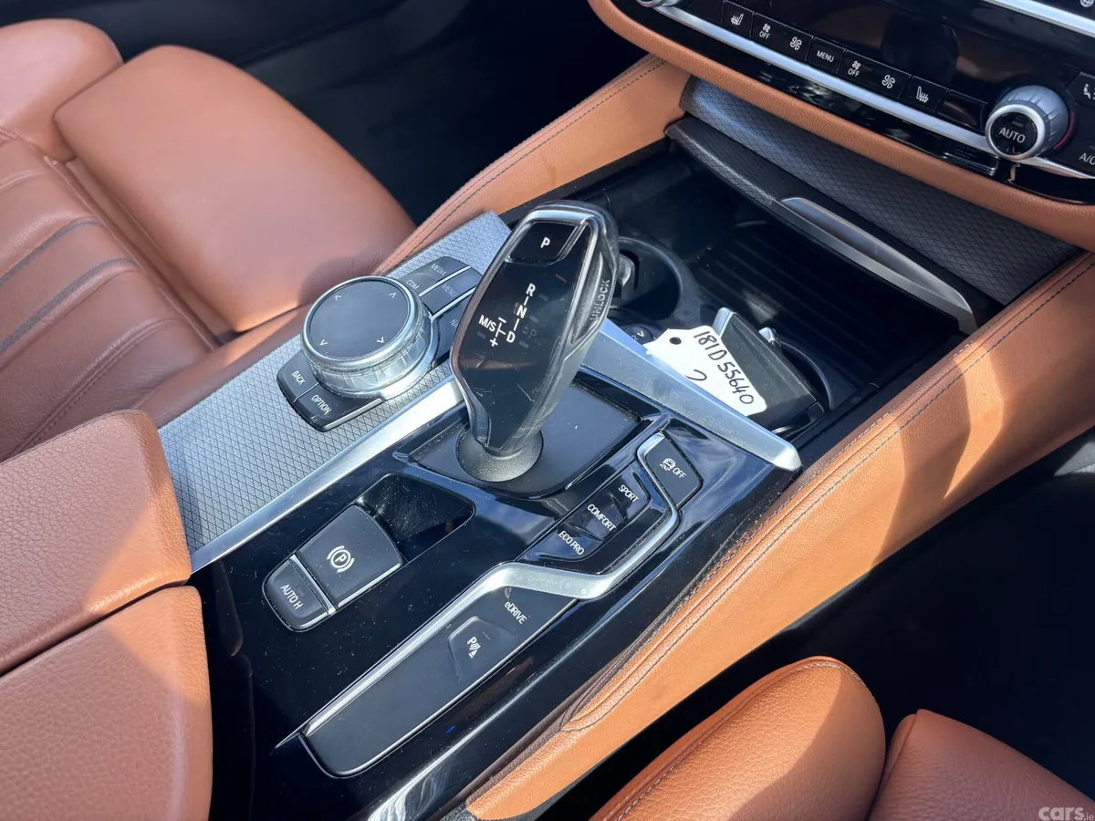 BMW 5-Series Saloon, Petrol Plug-in Hybrid, 2018, Black