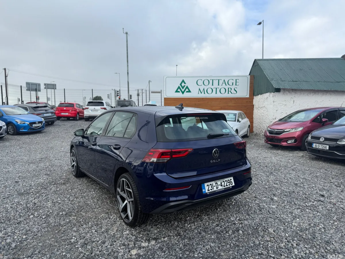 Volkswagen Golf Hatchback, Diesel, 2023, Blue