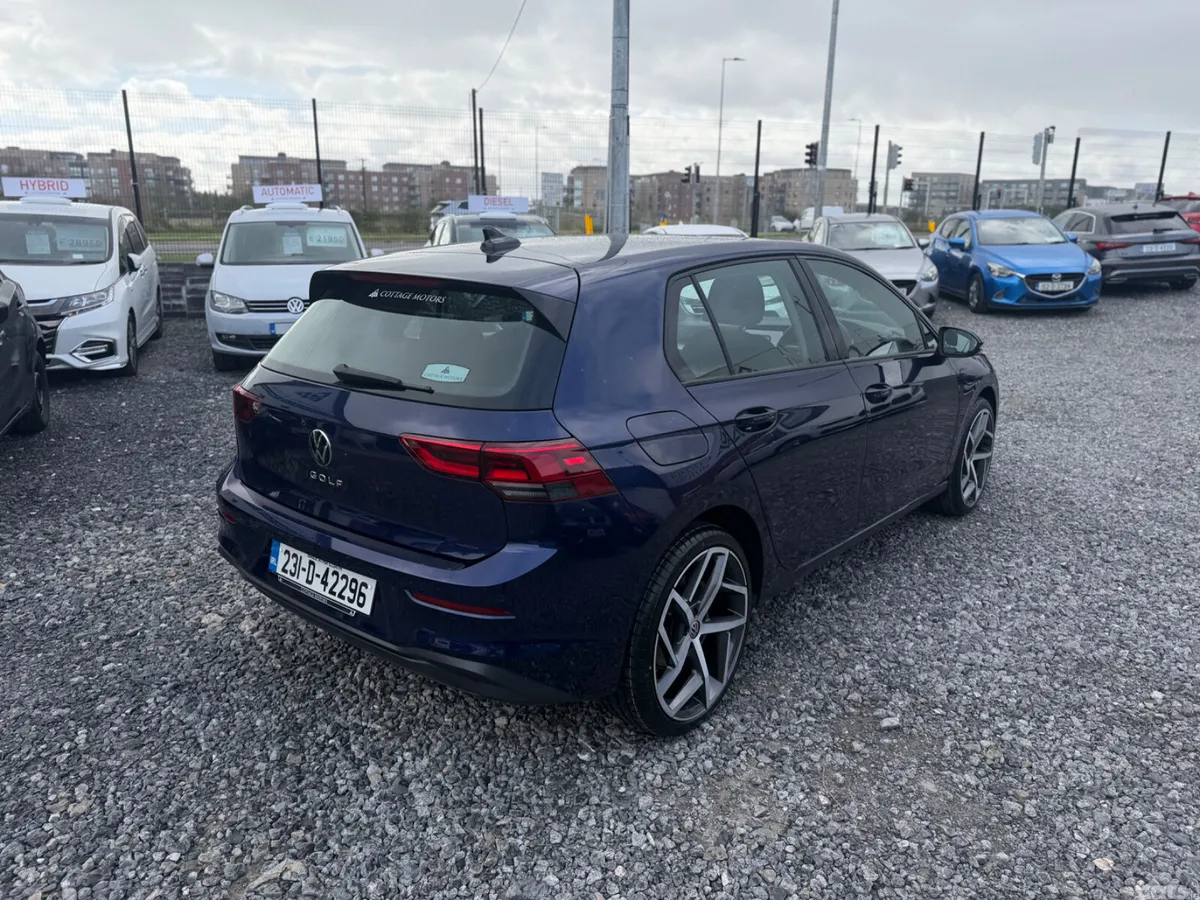 Volkswagen Golf Hatchback, Diesel, 2023, Blue