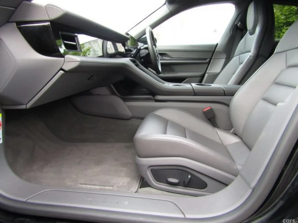 Porsche Taycan Saloon, Electric, 2022, Black