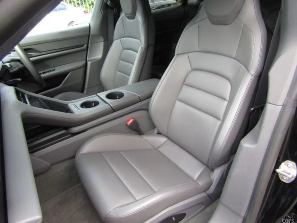 Porsche Taycan Saloon, Electric, 2022, Black